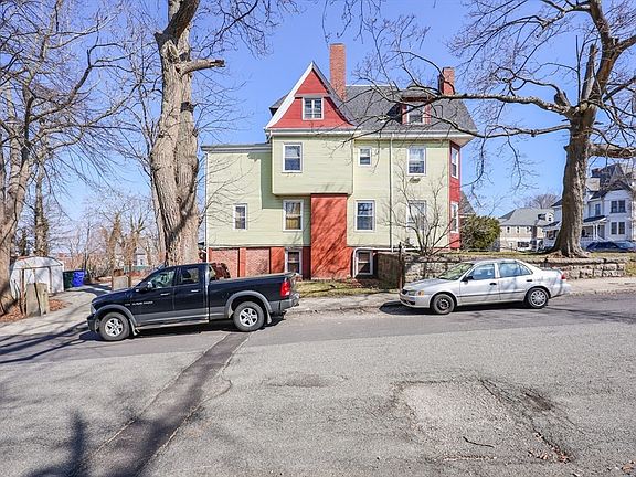3rd image of 604 Rock St
