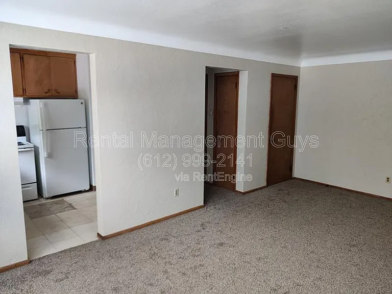 435 Front Ave #7 — Photo 4