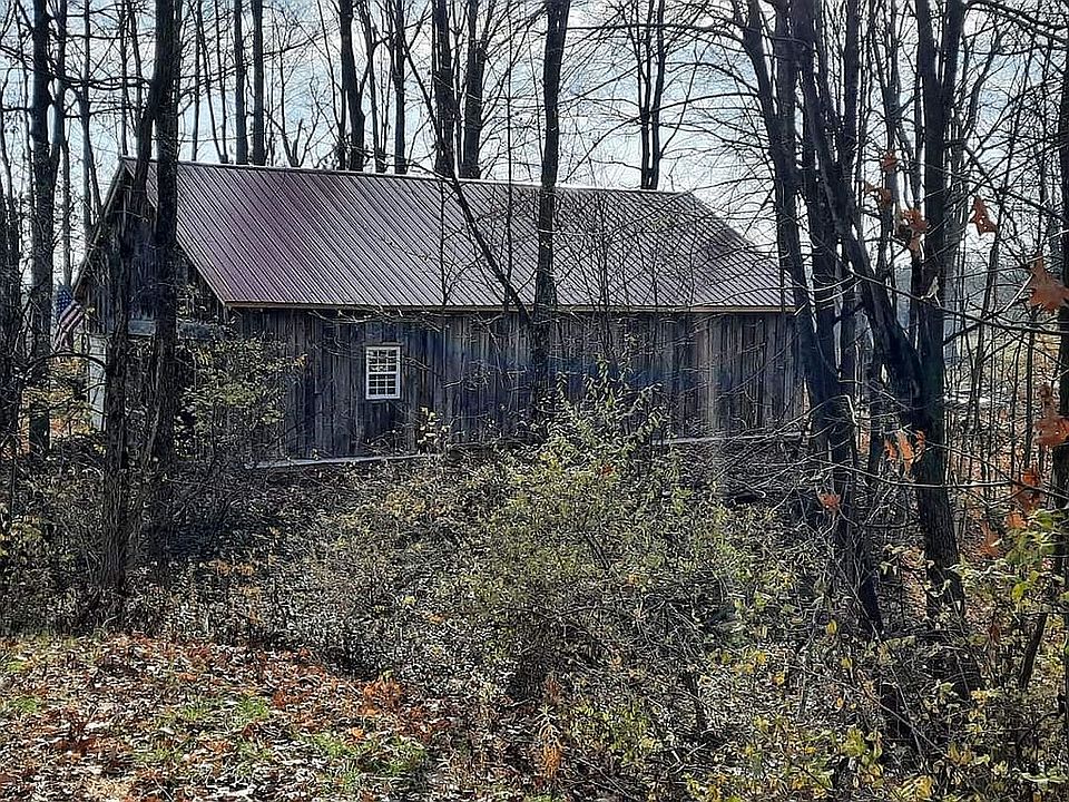 1st image of 909 Mountain View Ln