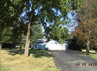 2150 Beaver Springs Dr, Belvidere, IL 61008
