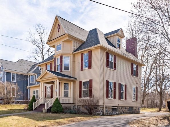 18 Oak St, Geneseo, NY 14454