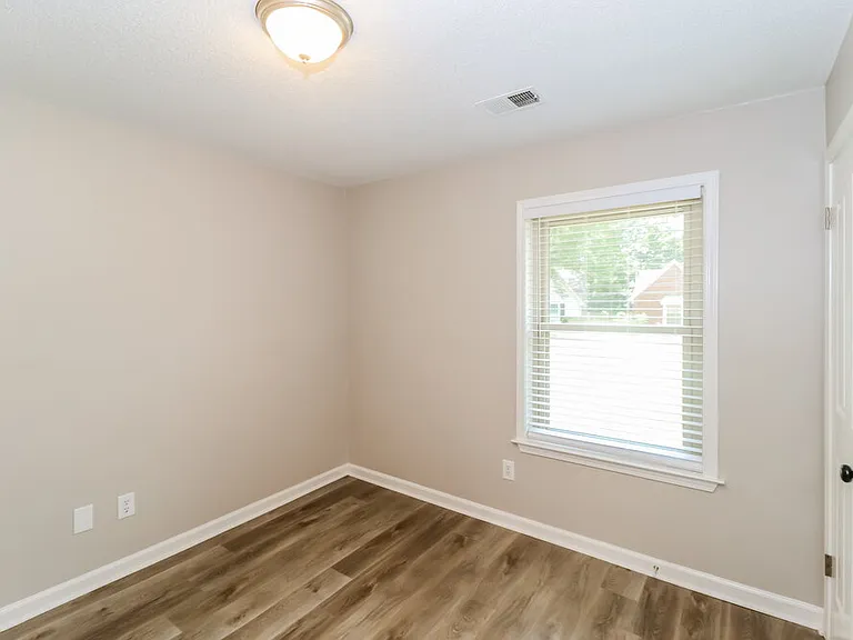 1366 Sandy Stone Ln — Photo 12