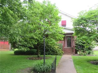 31 Highland Ave, Burgettstown, PA