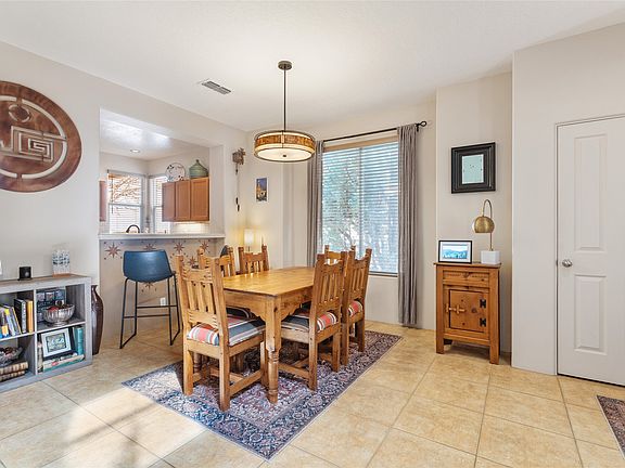 5th image of 18 Emory Pass