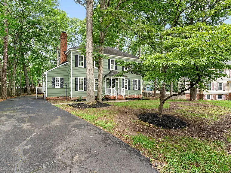 504 Winamack Ct — Photo 47