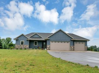 N4841 Rexford Rd, Shiocton, WI 54170