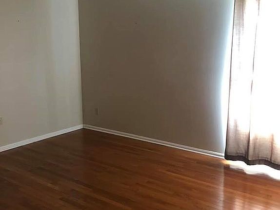 3rd image of 7277 Wind Brook Dr