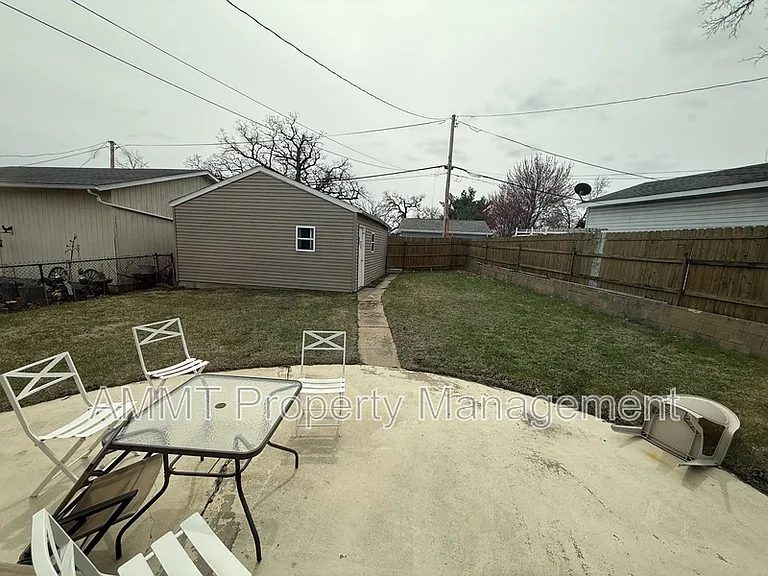 3149 Grove Ct SE — Photo 7