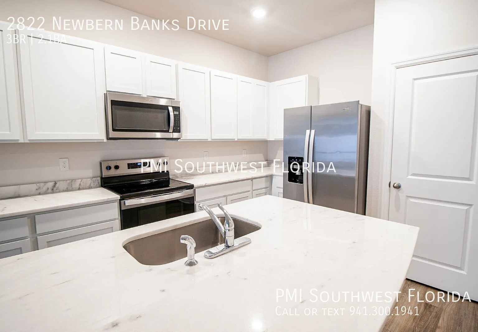 3BR/2BA Home Offering Space, Privacy & Convenience Pets Welcome! — Photo 3
