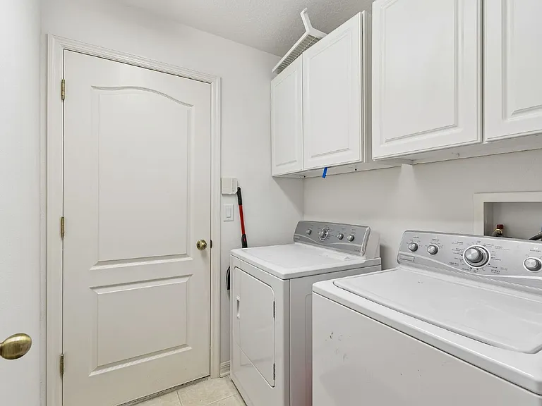 4017 Langdrum Dr — Photo 20