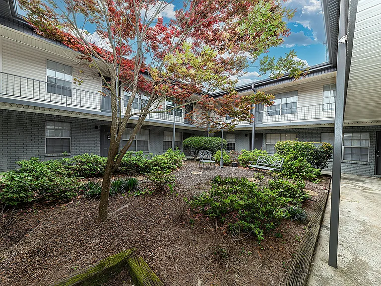 Community Courtyard with Serene Seating Area