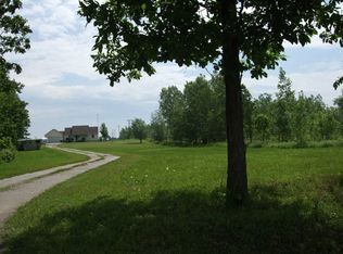 765 Harsen Rd, Lapeer, MI 48446