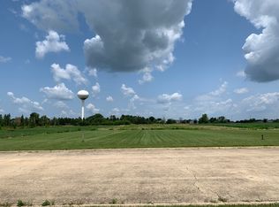 431/441 E Myrtle St, Herscher, IL 60941