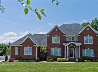 506 Wentworth Farm Cir, Boiling Springs, SC 29316