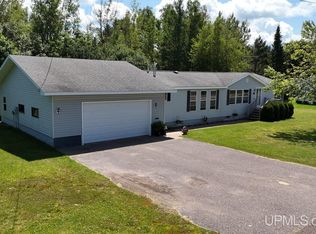 614 Isle Royale St, Laurium, MI 49913
