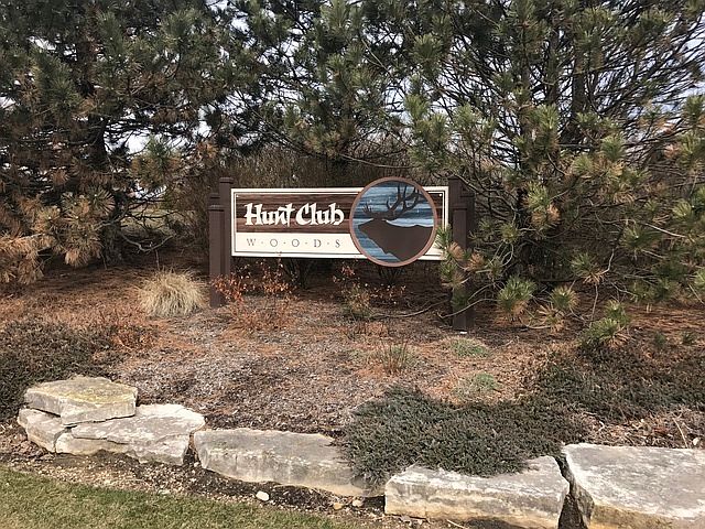 1st image of 18057 S Hunt Club Dr