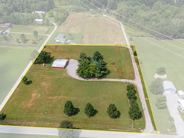 999 N Finley Firehouse Rd, Scottsburg, IN 47170