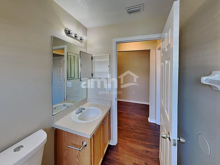 12042 Butler Woods Cir — Photo 16
