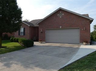 698 Willow Point Ct, Troy, OH