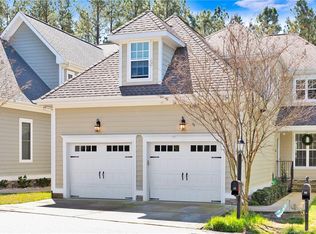 85 Falconridge Dr, Spring Lake, NC 28390
