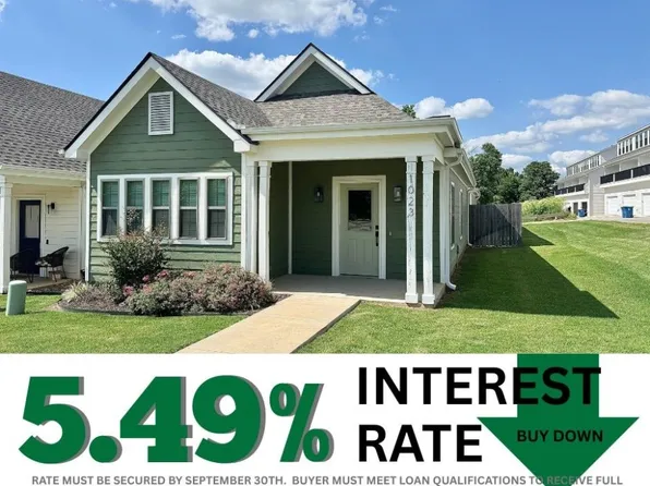 1023 NE Heights Ln, Bentonville, AR 72712