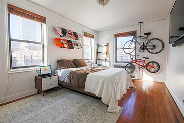 Rented by Platinum Properties