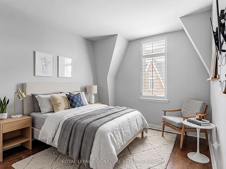 100 Redpath Ave #23 — Photo 17