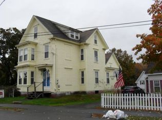 17 Center St, Laconia, NH 03246