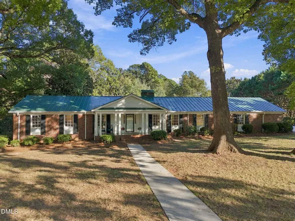 6700 Valley Lake Dr, Raleigh, NC 27612