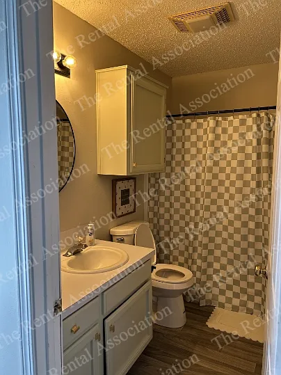 113 Splane Dr #4 — Photo 6