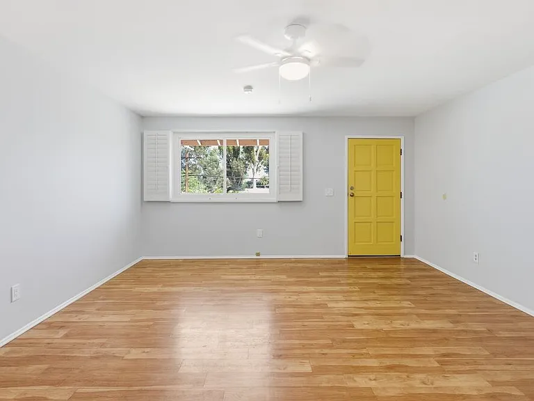2752 Guirado St — Photo 7