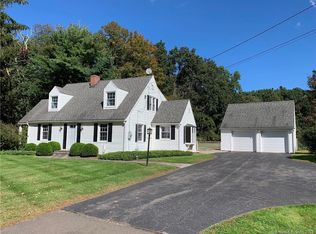 108 School St, Middlefield, CT 06455
