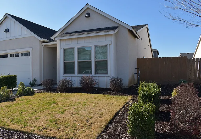 3779 Bonifacio Way — Photo 3