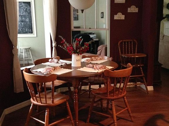 Breakfast Nook