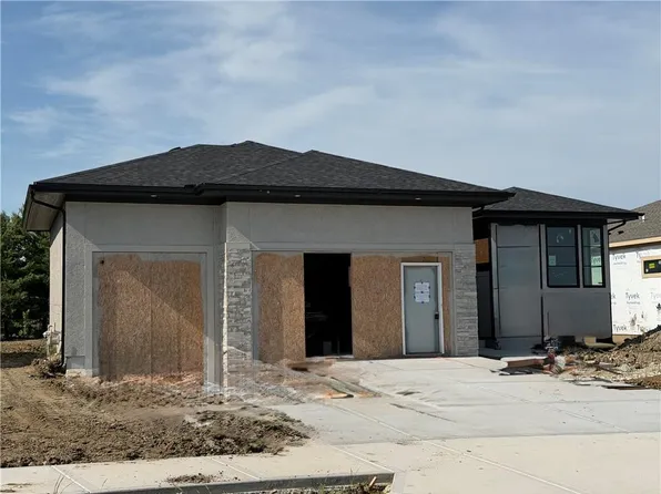 3440 W 133rd St, Leawood, KS 66209