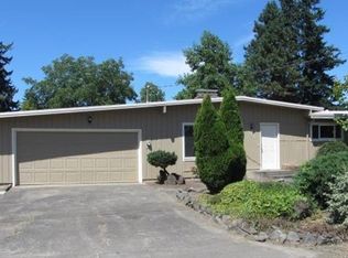 521 Elm St, Woodburn, OR 97071