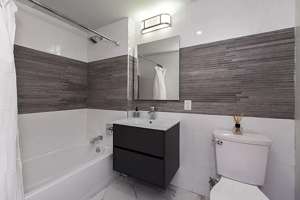 Rented by Bold New York | media 34