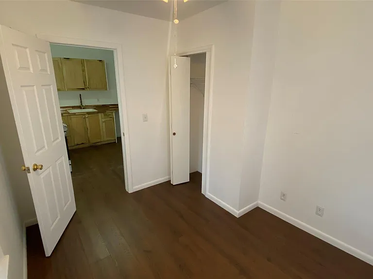 102 Sullivan St #1 — Photo 6