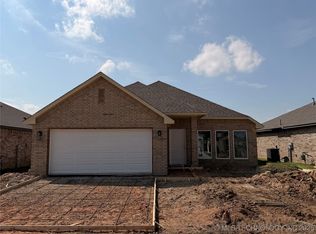 10920 S 271st East Ave, Coweta, OK 74429