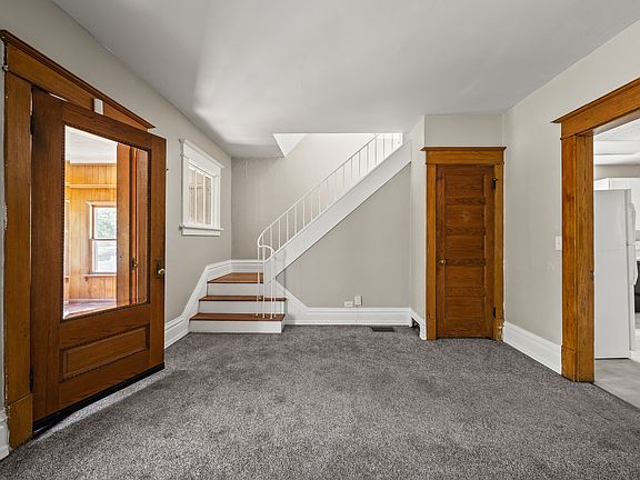 5th image of 108 W Central Park Ave