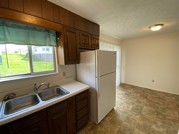 5th image of 5031 W Pea Ridge Rd