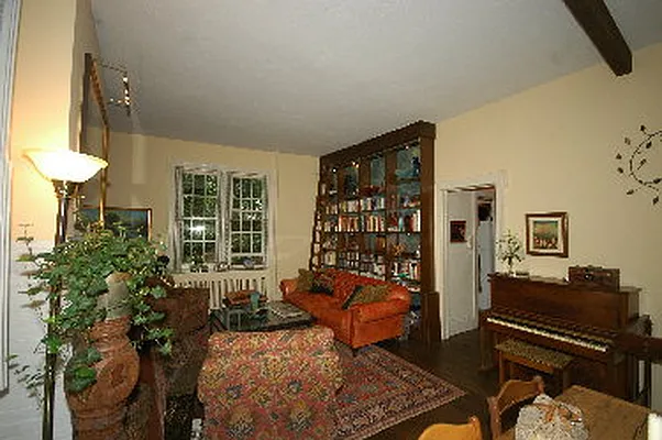 Rented by Avian Village Realty | media 21