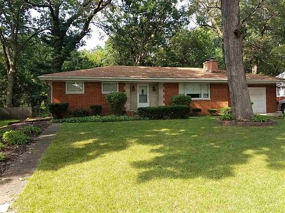 2nd image of 19307 Wedgewood Dr
