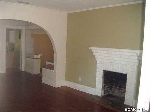 1st image of 549 E 4th Ct