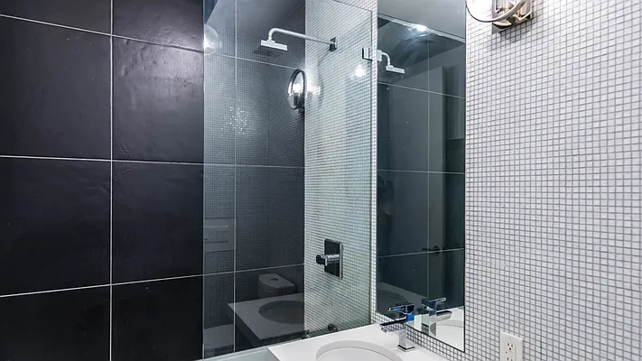Rented by Nooklyn NYC LLC | media 30