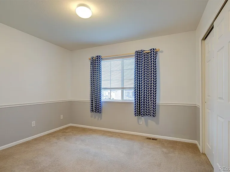 9141 Sunningdale Rd — Photo 33