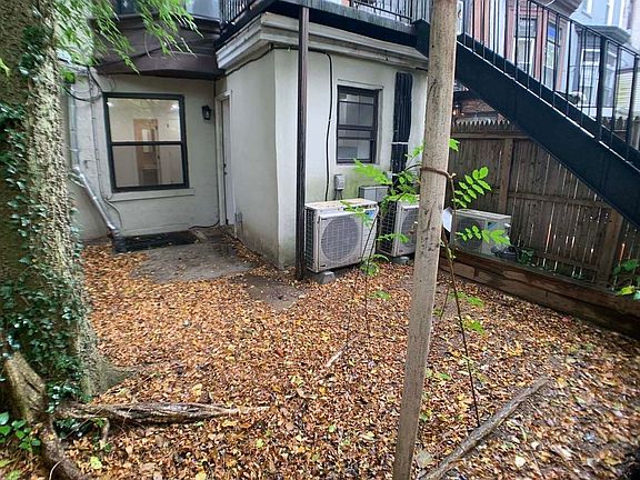 2nd image of 903 Sterling Pl #A3