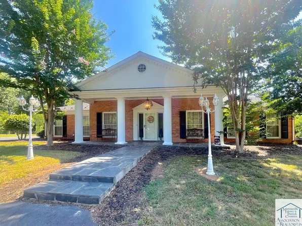 1330 Mount Olivet Rd, Martinsville, VA 24112