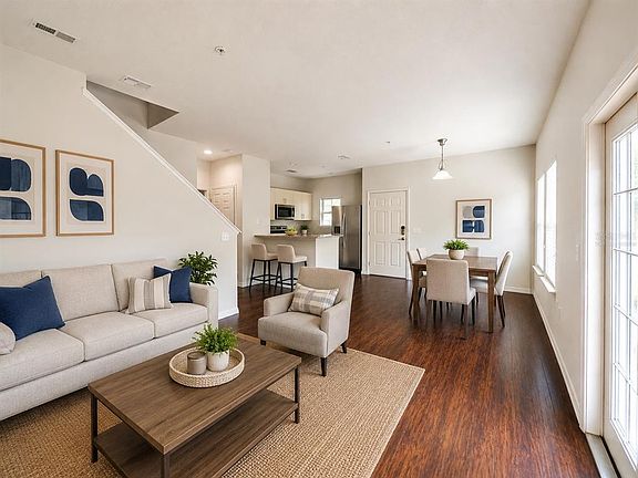 4th image of 3208 OYSTER LANE