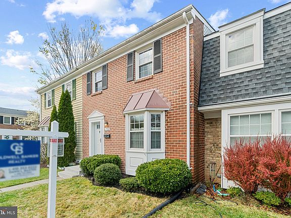 3rd image of 1754 Castleford Sq #172